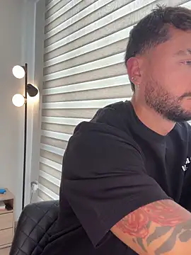 FrancoRossi  online show from April 7, 12:49 pm