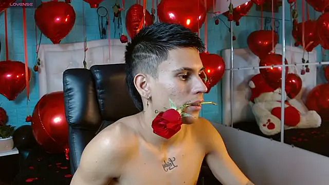 paullcb online show from February 14, 3:23 am