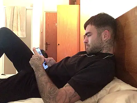 jacobsex221 online show from February 23, 11:45 am