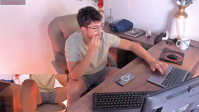 Jay Grip online show from February 12, 6:47 pm