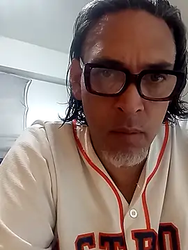 Big vittollo online show from March 11, 10:39 pm