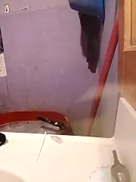 Guanatos13 online show from April 21, 9:21 pm