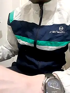 80julien online show from February 19, 2:46 pm