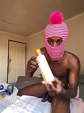 HotTwink ZAR online show from February 20, 6:48 am