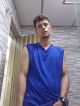 torvyHot online show from May 25, 8:15 pm