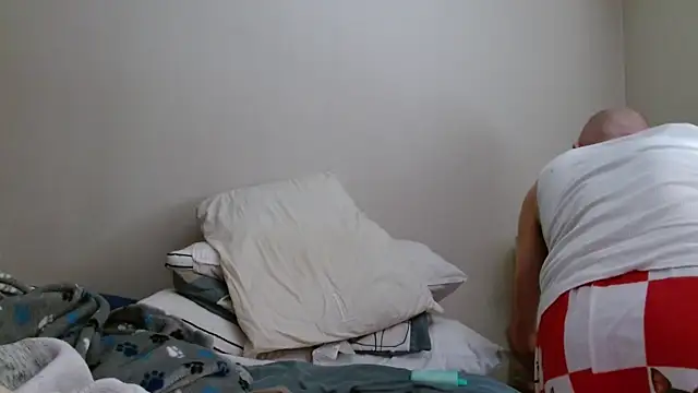 FrankieFuckMe online show from February 7, 7:52 pm