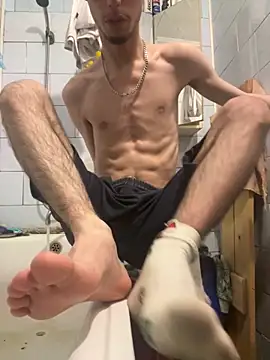 BrownBull0909 online show from June 15, 12:41 pm