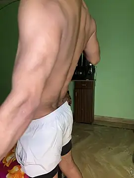 urfuckbunny online show from February 18, 9:01 pm