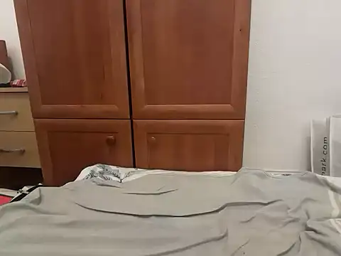 crazygu14456 online show from August 1, 10:42 pm