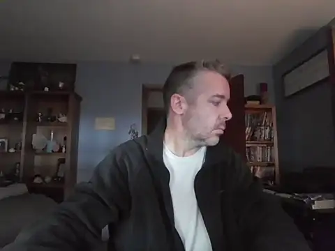 chrisw8140 online show from February 7, 6:46 pm