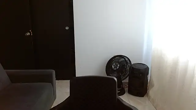 maskguy23 online show from August 1, 3:33 pm