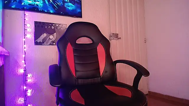 pauldocux  online show from January 15, 3:54 am