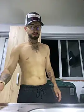 juanlouis pierre online show from February 4, 1:00 am