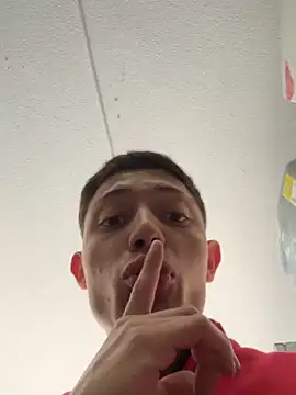 santiObrero online show from March 27, 2:51 pm