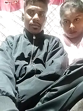 Romanticoupls4 online show from January 18, 6:32 pm