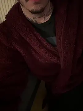 InkedGuy1 online show from February 11, 8:47 pm