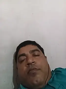 deshilnd online show from July 11, 9:33 am