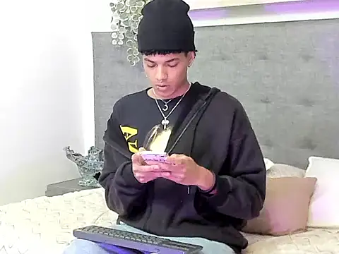 wes gibbings online show from February 25, 3:57 pm