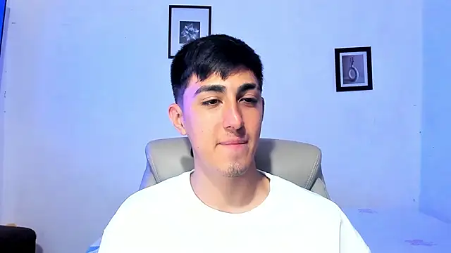 babyted272 online show from March 4, 1:23 am