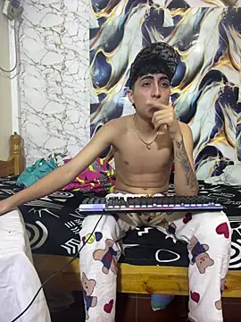 MichaelMiller20261 online show from July 14, 1:18 am