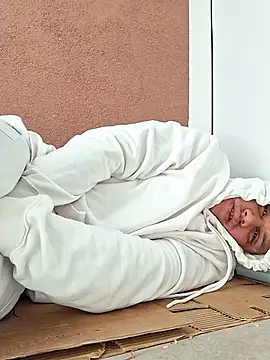 Zarc Jhonson online show from December 1, 1:36 pm