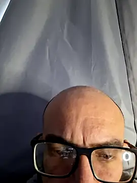 Robsonitj90 online show from June 27, 1:39 pm