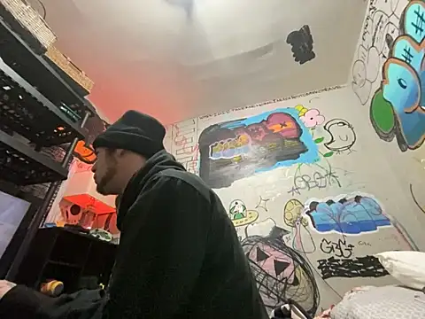 gothboiplzty online show from February 9, 6:18 am