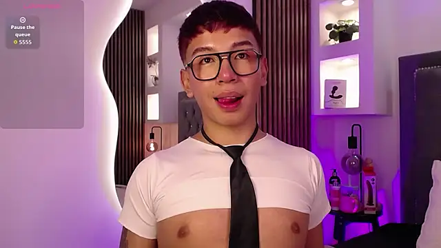 Fancy Vixen online show from March 27, 4:49 am