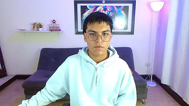 Maecum18 online show from March 10, 8:59 pm