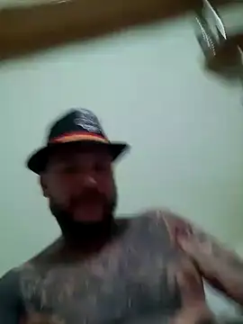 Elvispsic online show from May 2, 6:38 am