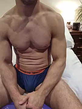 NakedAchilles online show from February 5, 9:22 pm