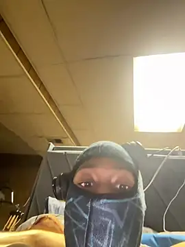 ProveYourLoyalty2 online show from February 20, 10:06 am