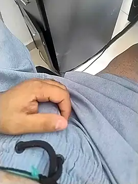 homem-amador online show from March 23, 4:13 pm