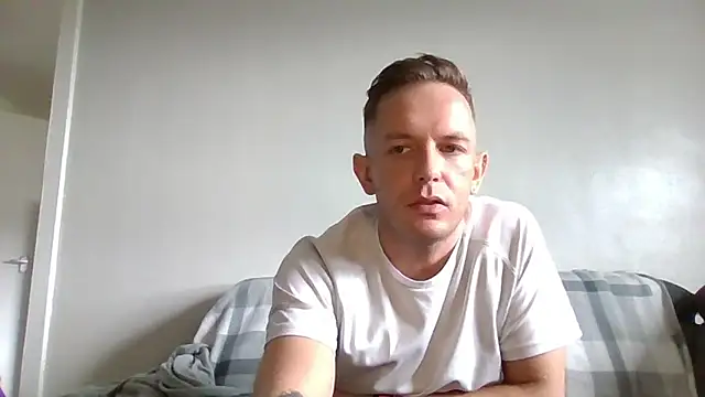 verscub6969 online show from April 16, 4:07 pm