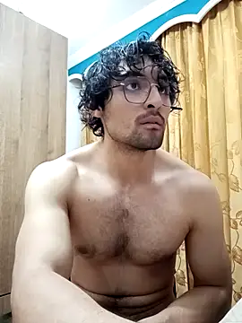 Apolo Men online show from February 1, 6:23 am