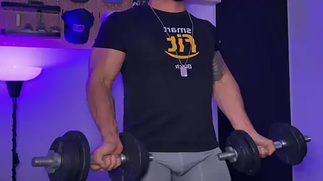 SamDornan51 online show from April 19, 3:28 am