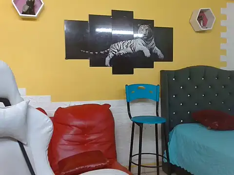 chacorta  online show from May 28, 1:42 pm