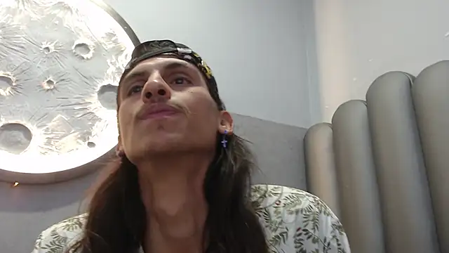 Noha-Smith online show from February 27, 12:23 am