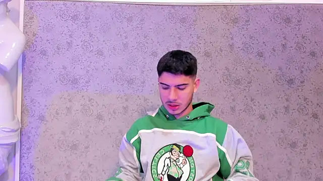 Apolo Gray online show from February 8, 8:53 am