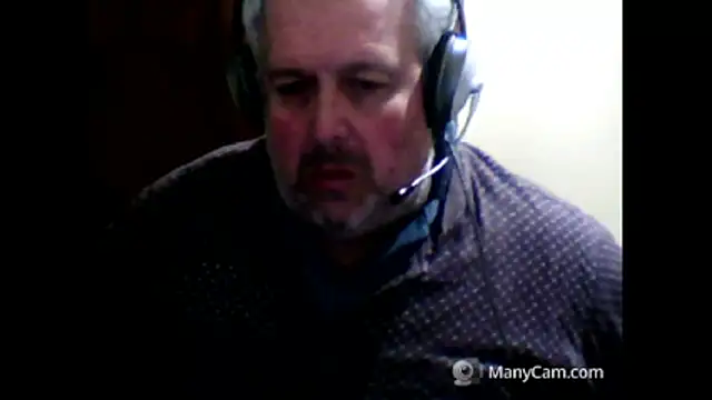 swichcassanesi online show from February 19, 9:33 pm