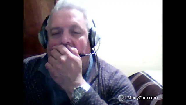 swichcassanesi online show from February 27, 9:14 pm