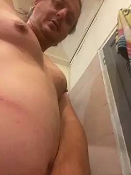 Nickypassivemarseillais online show from May 15, 2:09 am