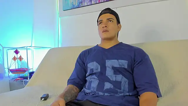 jhon nicolas online show from March 30, 11:06 pm