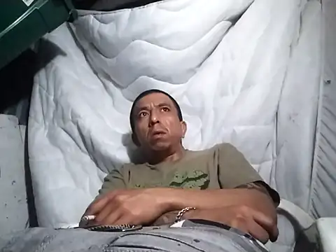 bigbooietx online show from February 13, 7:14 am