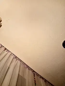 MalyHelikopter1234 online show from March 21, 4:05 am