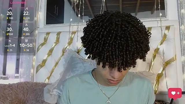 ian smith  online show from March 26, 12:09 pm