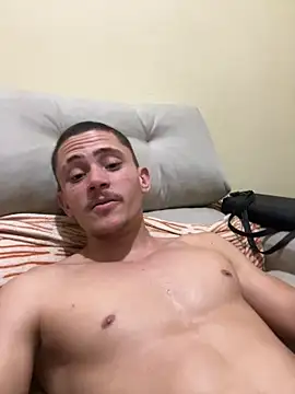 casalcarioca021 online show from June 23, 3:22 am