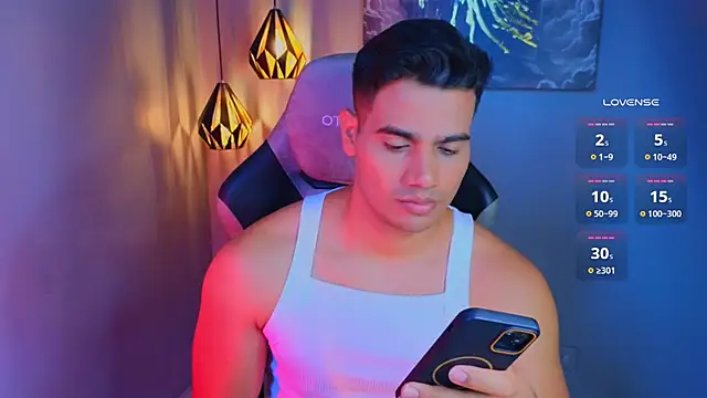 AndresRodriguez1 online show from March 8, 4:33 pm