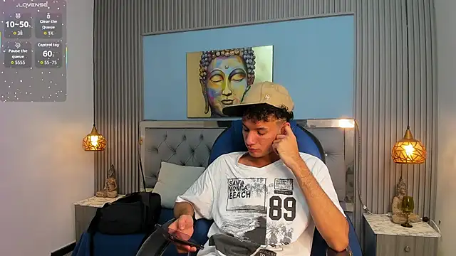 JDWhite18 online show from July 10, 12:58 am