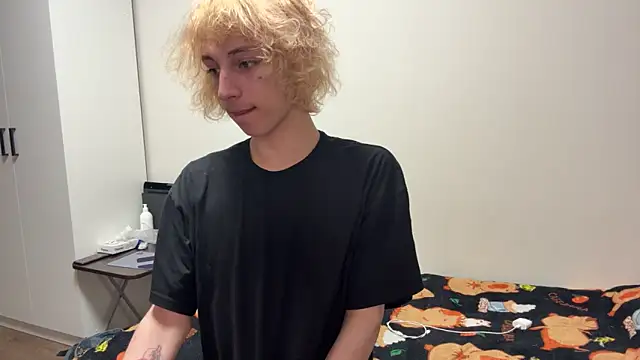 Fred bucks online show from April 3, 5:10 pm